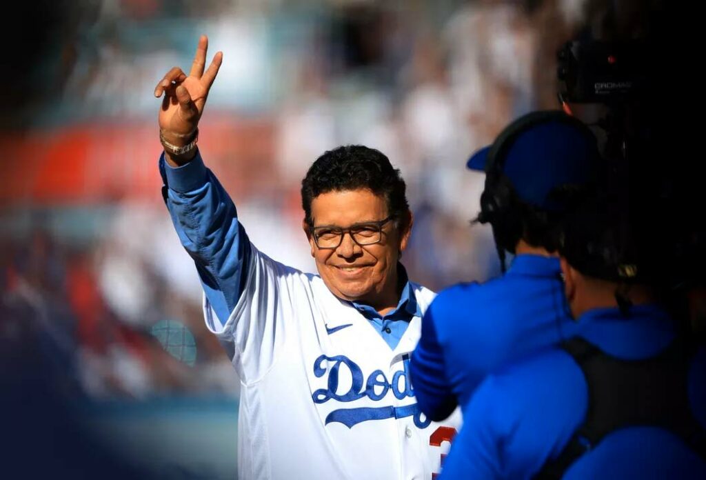 celebrate-mexican-independence-day-with-dodgers-legend-fernando